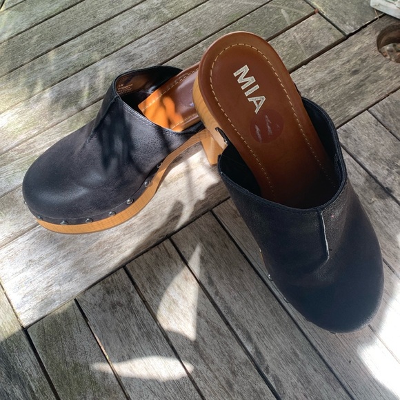 MIA Y2K Black Platform Clogs Women’s Size 8.5M - Picture 3 of 4